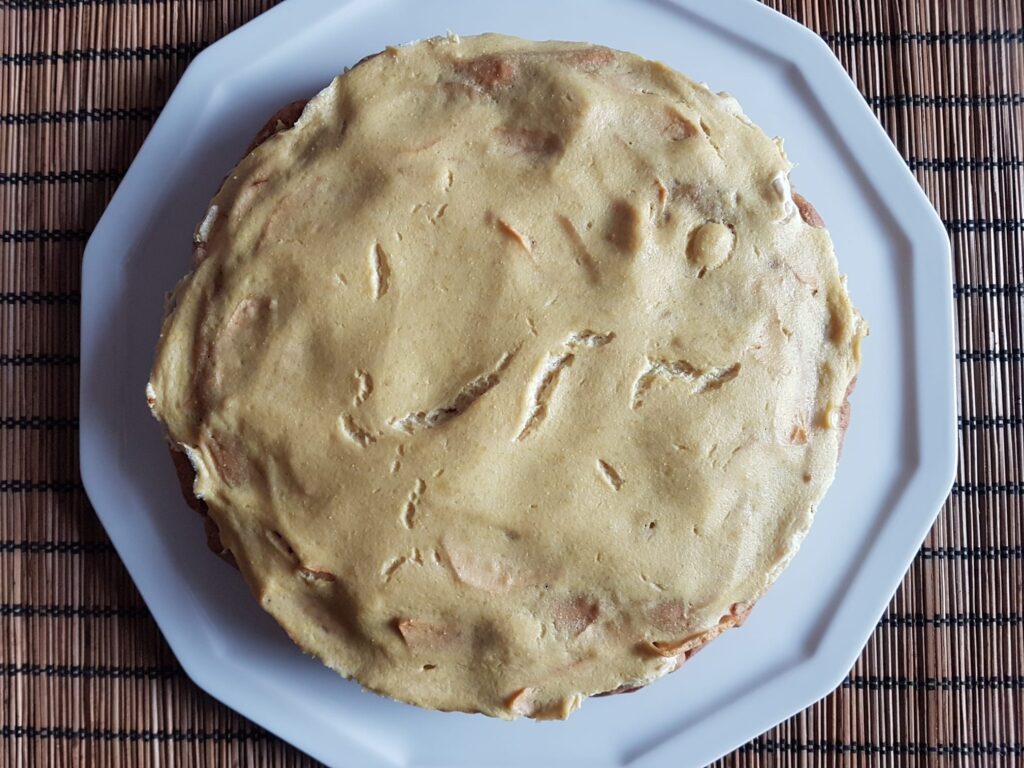 Mehr über den Artikel erfahren Apfelkuchen mit Quark – saftig und locker