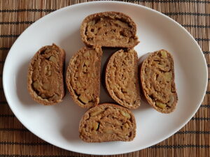 Read more about the article Apple strudel—two amazing variations