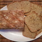 Oat bread with yeast—moist and healthy