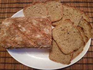 Read more about the article Oat bread with yeast—moist and healthy