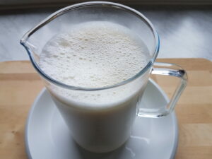 Read more about the article Making soy milk yourself – best choice